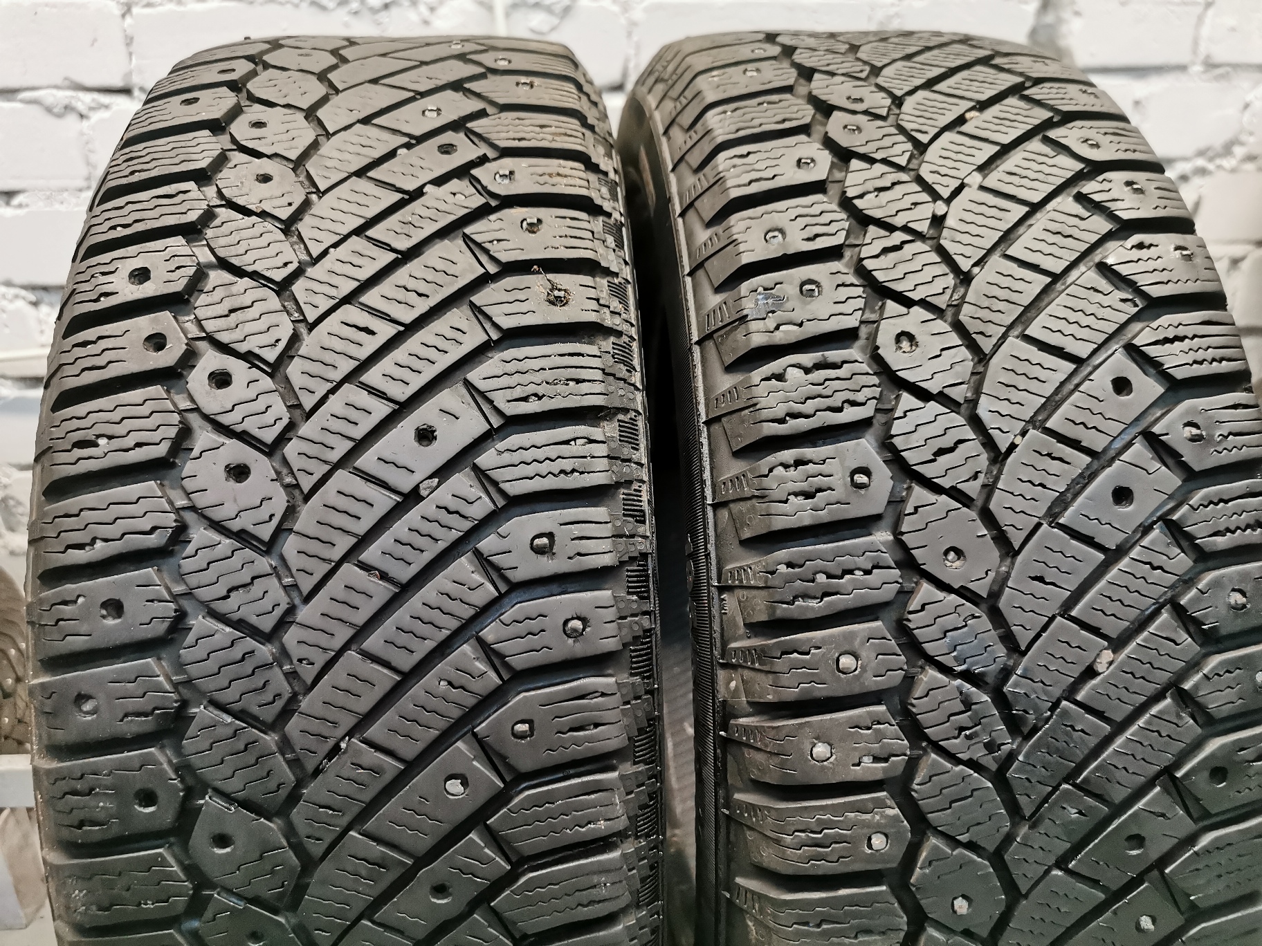 continental ice contact 195/55 R16 Lietotas Ziemas Riepas