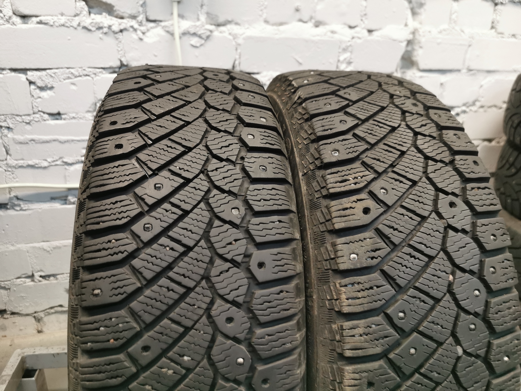 continental ice contact 195/65 R15 Lietotas Ziemas Riepas