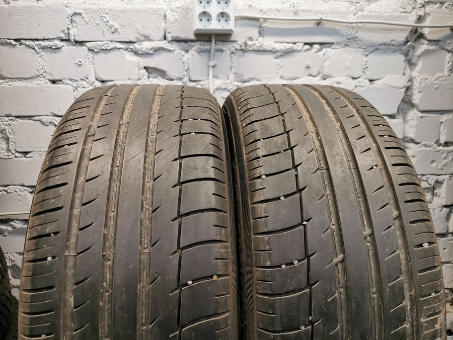 triangle  TSH11 225/55 R17 Летние Б/у покрышки