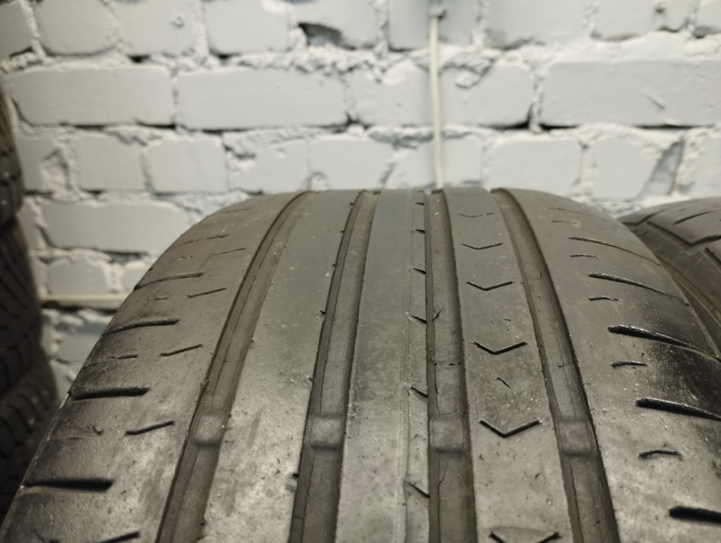 continental PremiumContact 5 205/55 R16 Летние Б/у покрышки continental PremiumContact 5 205/55 R16 Летние Б/у покрышки