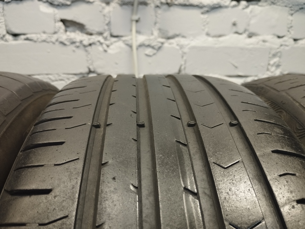 continental PremiumContact 5 205/55 R16 Lietotas Vasaras Riepas continental PremiumContact 5 205/55 R16 Lietotas Vasaras Riepas