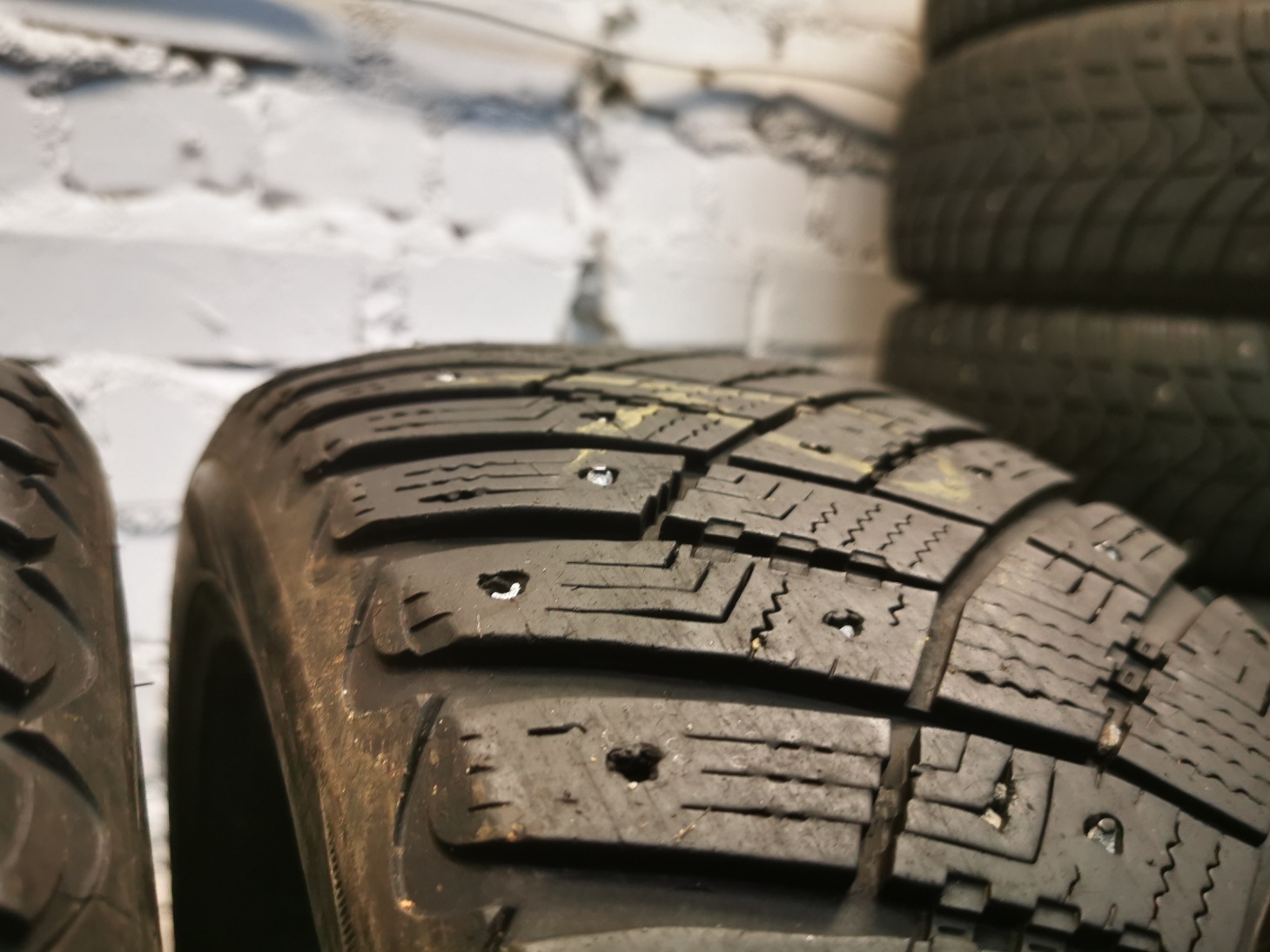 Good Year UG Ice Grip 205/55 R16 Зимние Б/у покрышки Good Year UG Ice Grip 205/55 R16 Зимние Б/у покрышки