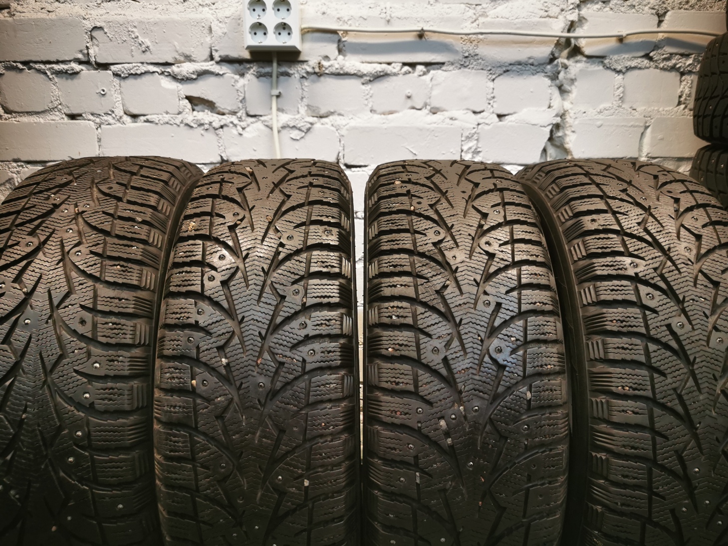 Toyo G3 ice 195/65 R15 Lietotas Ziemas Riepas