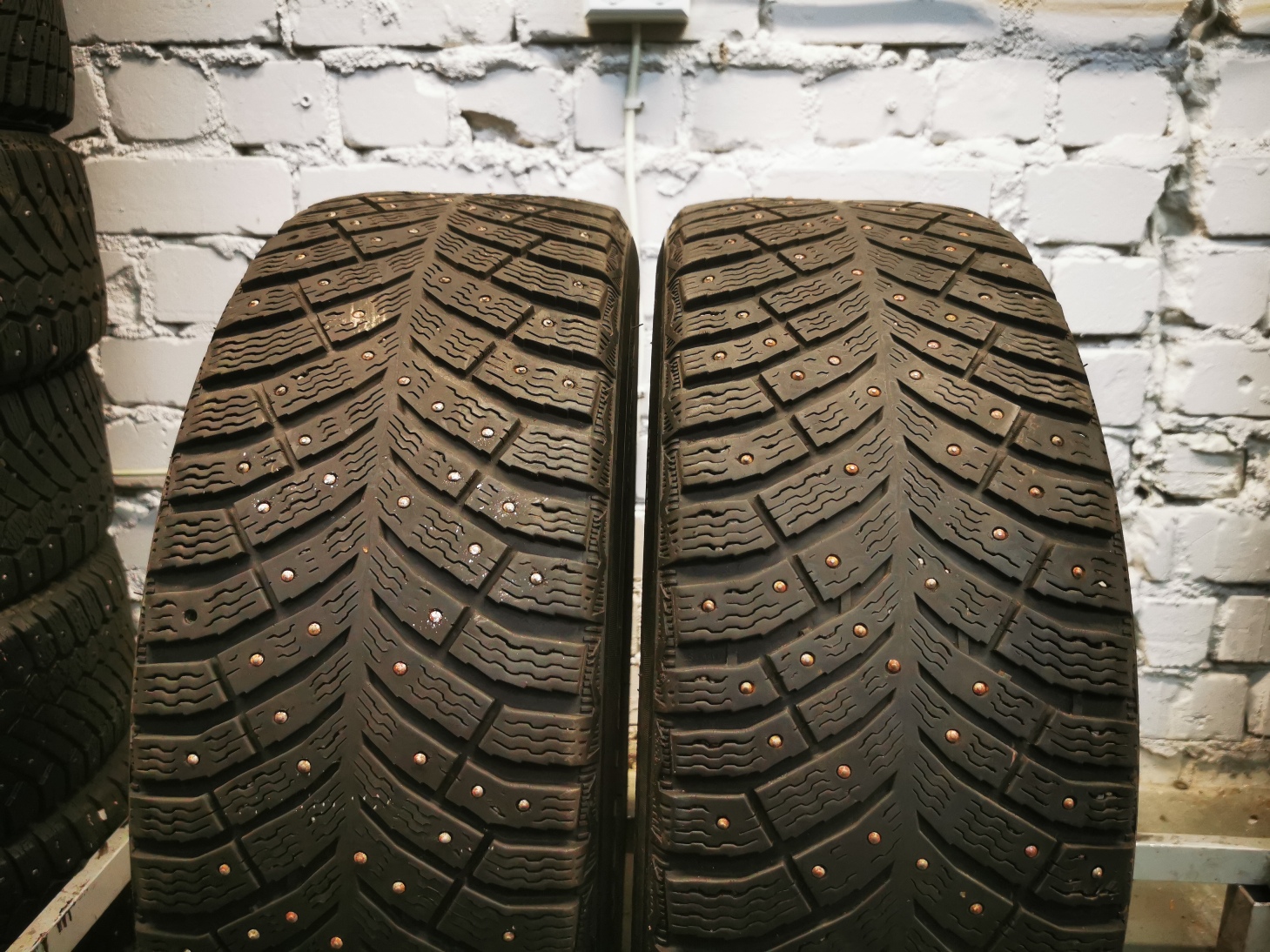 michelin X-Ice north 4 205/60 R16 Lietotas Ziemas Riepas