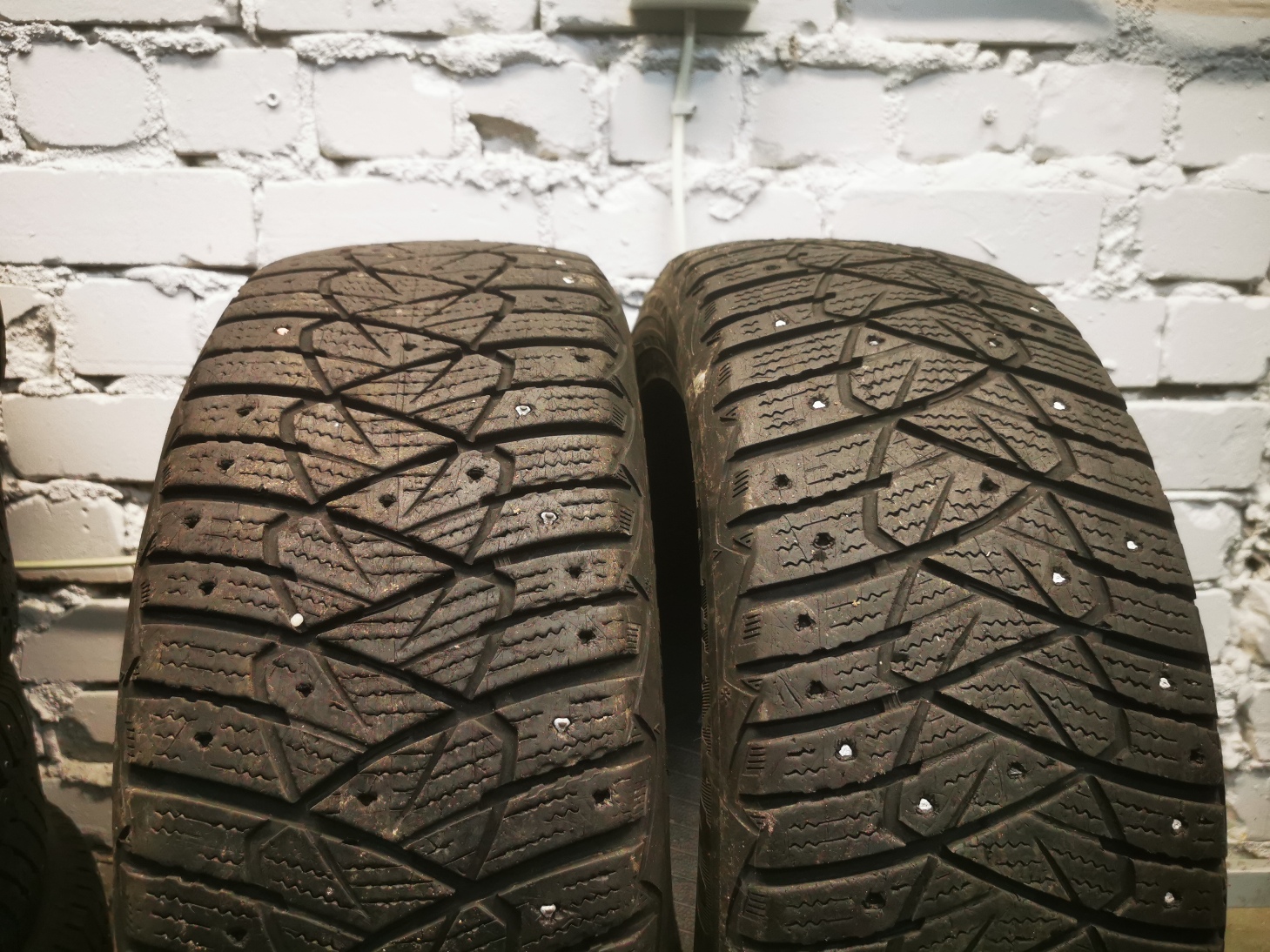 Dunlop Ice Touch 205/55 R16 Lietotas Ziemas Riepas