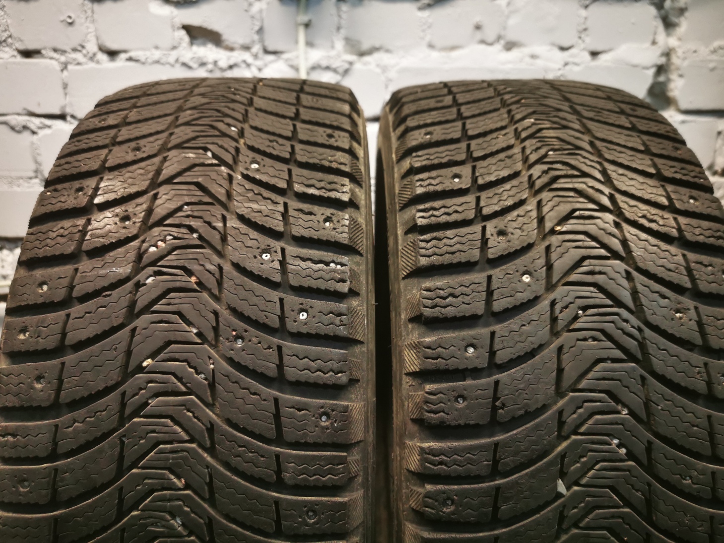 michelin x-ice north 3 225/40 R18 Зимние Б/у покрышки