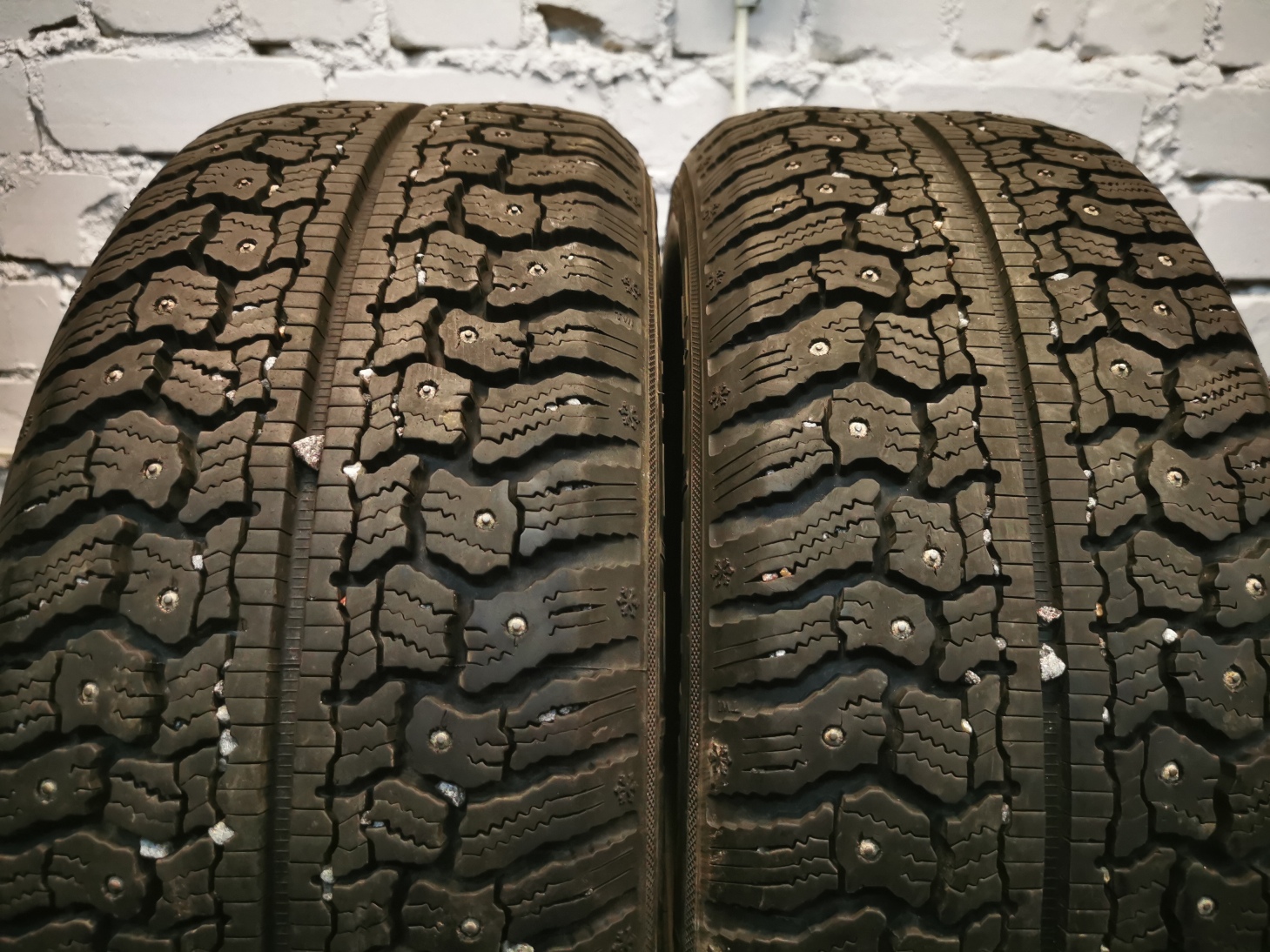 gislaved nord Frost 2 205/55 R16 Lietotas Ziemas Riepas