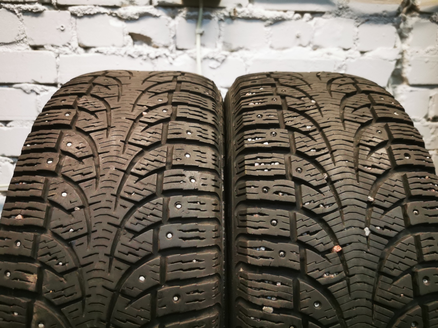 Pirelli winter 205/55 R16 Lietotas Ziemas Riepas