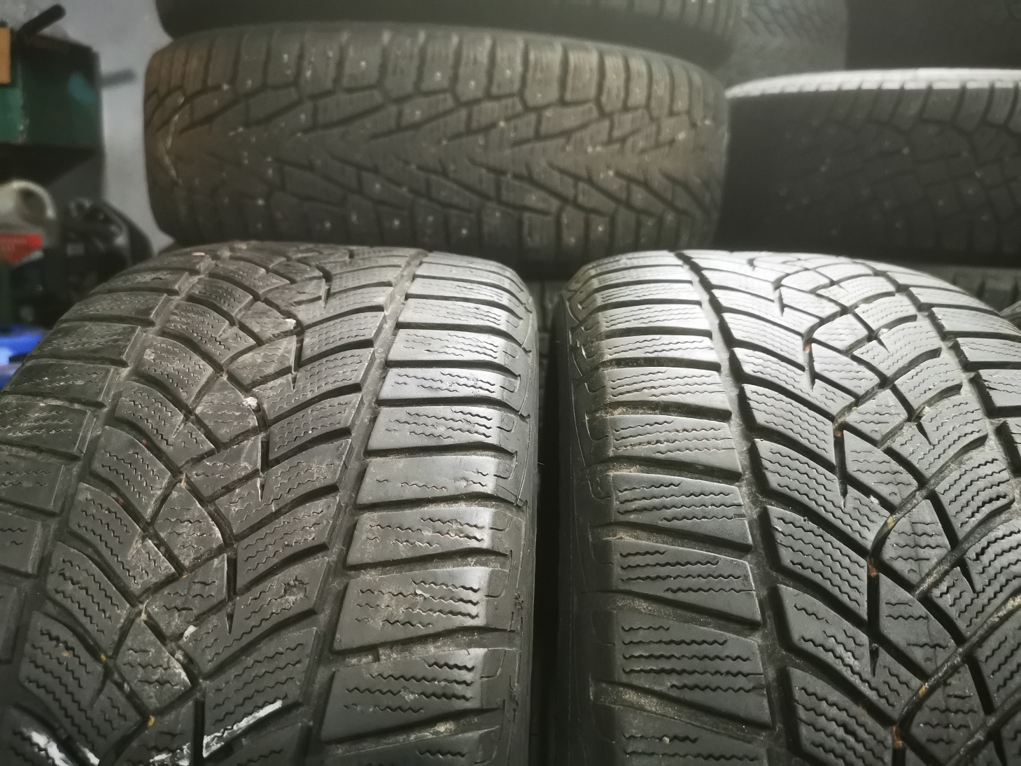 Good Year ultra grip 225/45 R17 Зимние Б/у покрышки