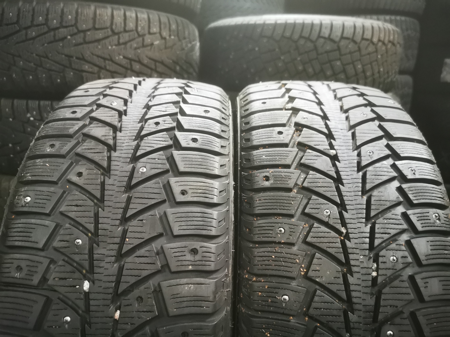 Lappi ahha 225/45 R17 Зимние Б/у покрышки