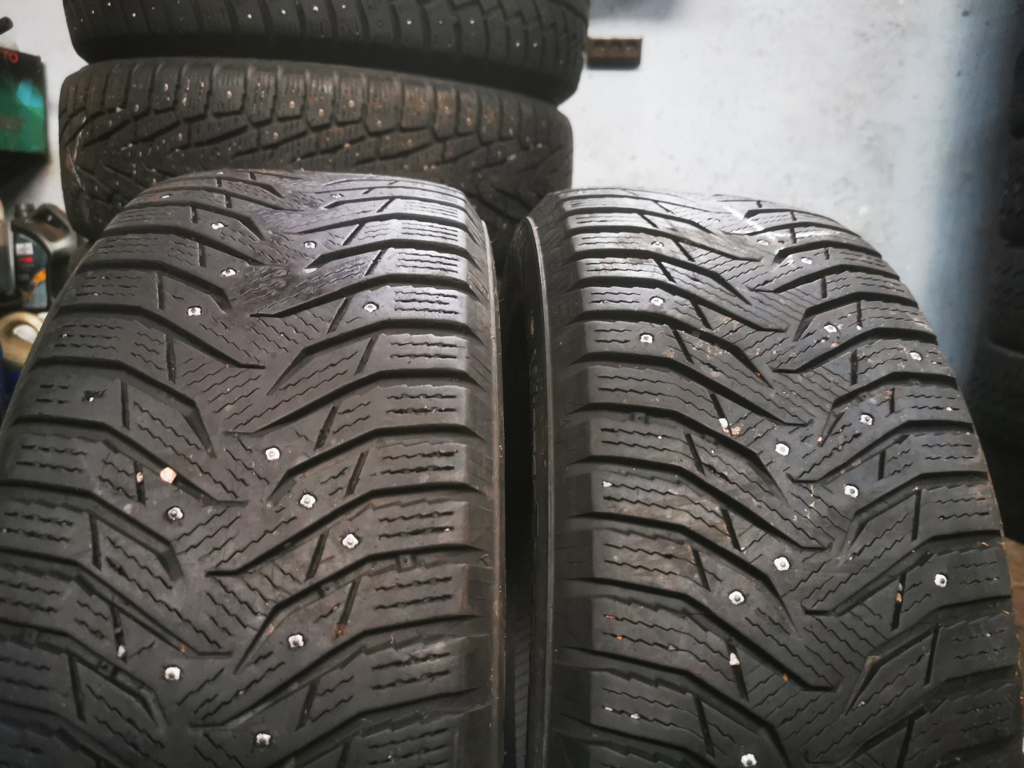 kumho wi31 225/55 R17 Lietotas Ziemas Riepas