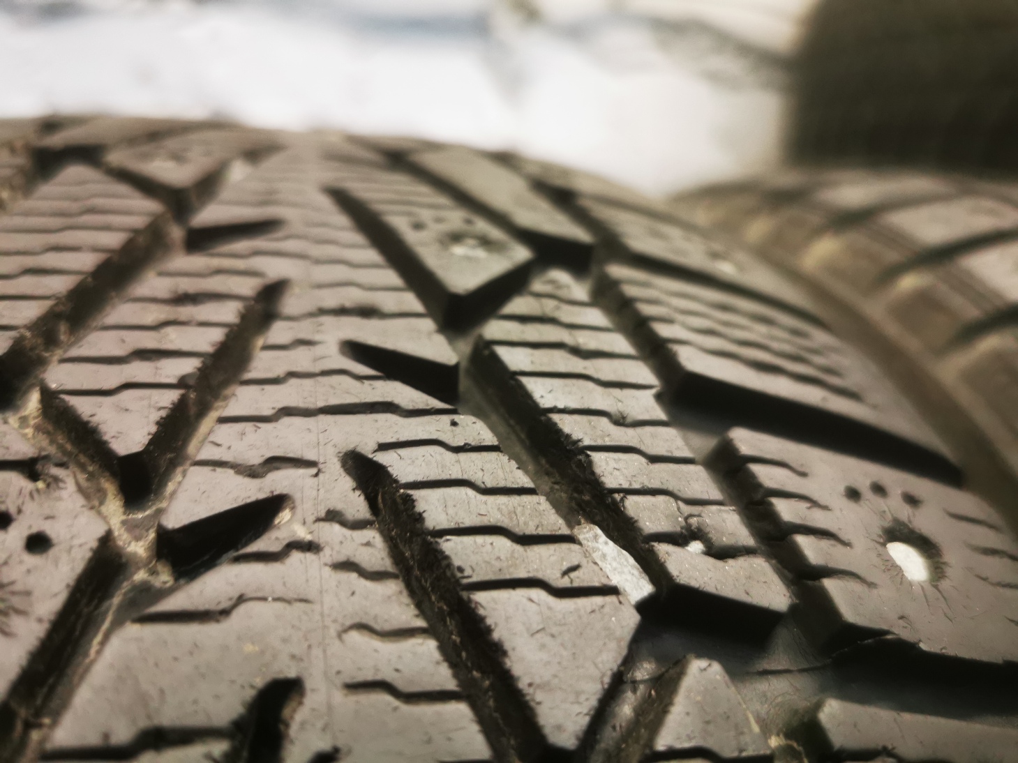 Nokian hkpl 7 205/60 R16 Зимние Б/у покрышки Nokian hkpl 7 205/60 R16 Зимние Б/у покрышки