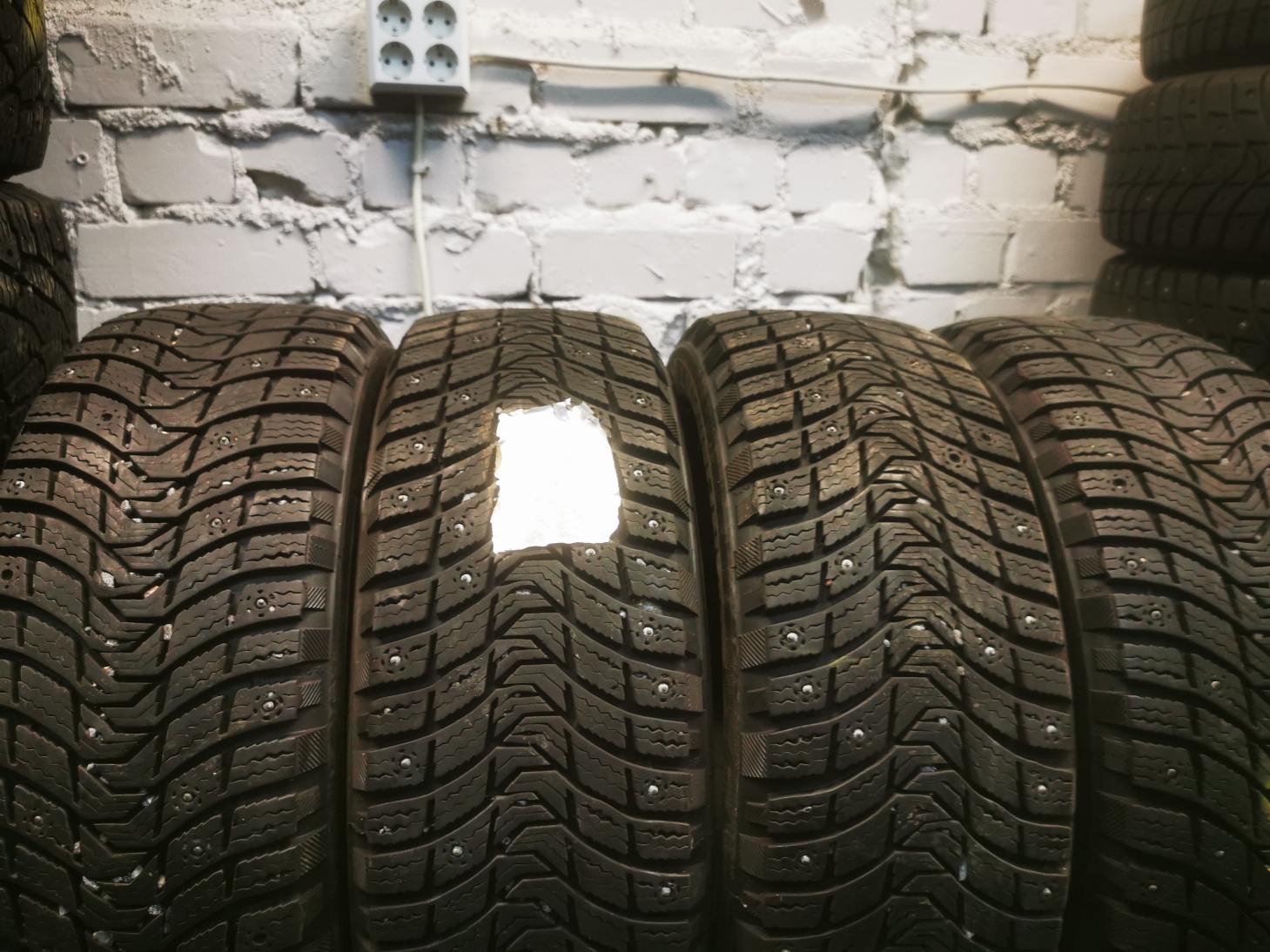 michelin x-ice north 3 195/55 R16 Зимние Б/у покрышки