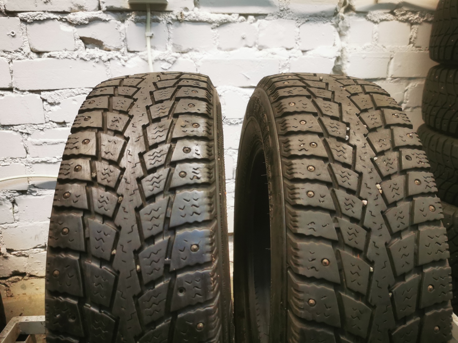 kumho KC11 cargo 195/70 R15 Зимние Б/у покрышки