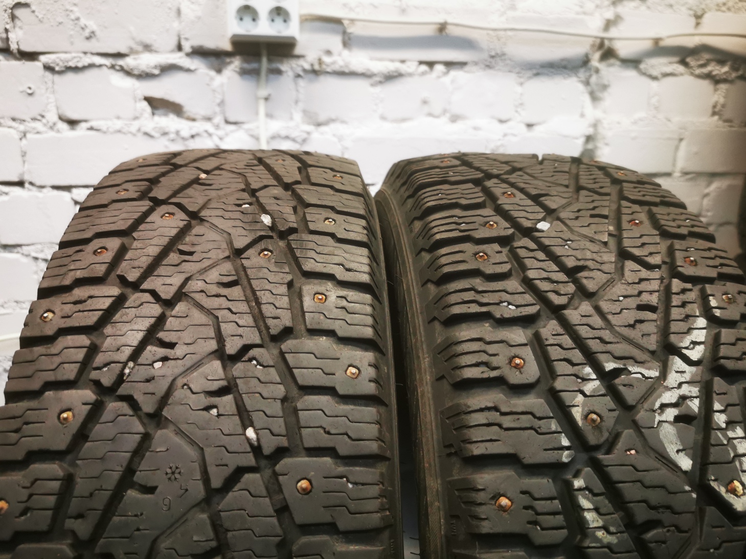 Nokian Hkpl c3 cargo 205/65 R16 Зимние Б/у покрышки