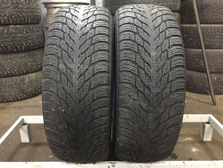nokian hkpl r3 205/60 R16 Lietotas Ziemas Riepas