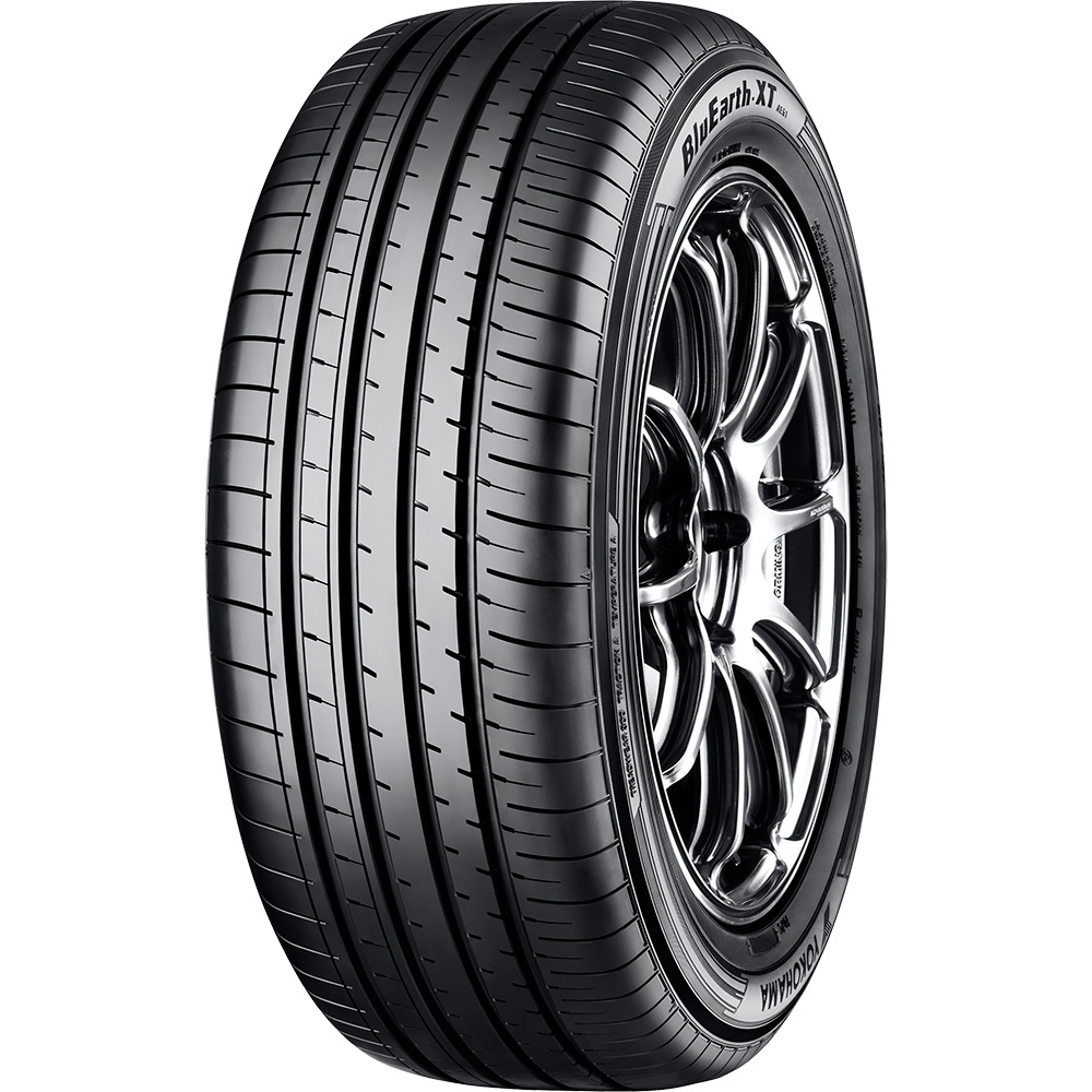 YOKOHAMA BLUEARTH-XT AE61 225/55 R17 97W 
